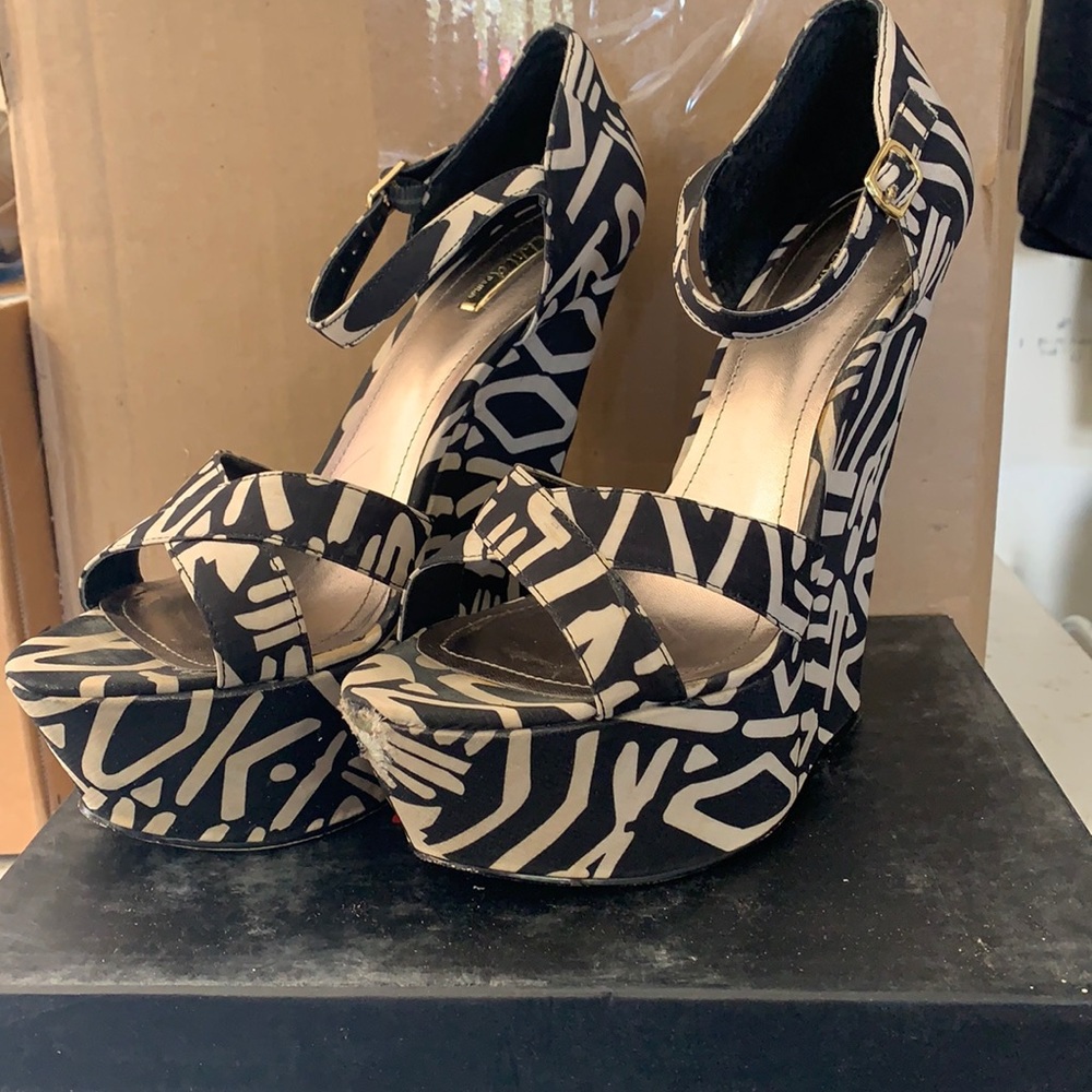 Wedge heels